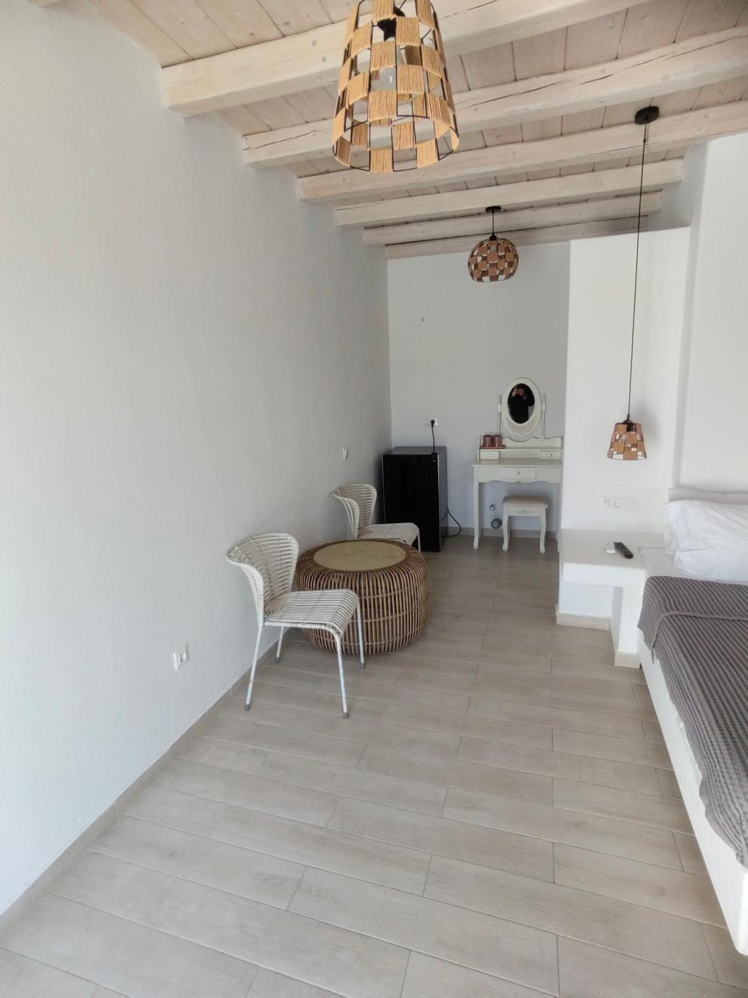 Ftelia Breeze Klouvas Exterior foto